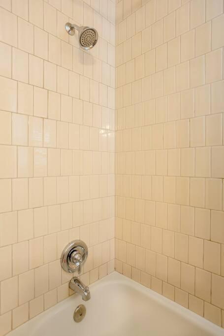 Boho Chic 2 Bedroom West Plaza Kansas City Exterior photo